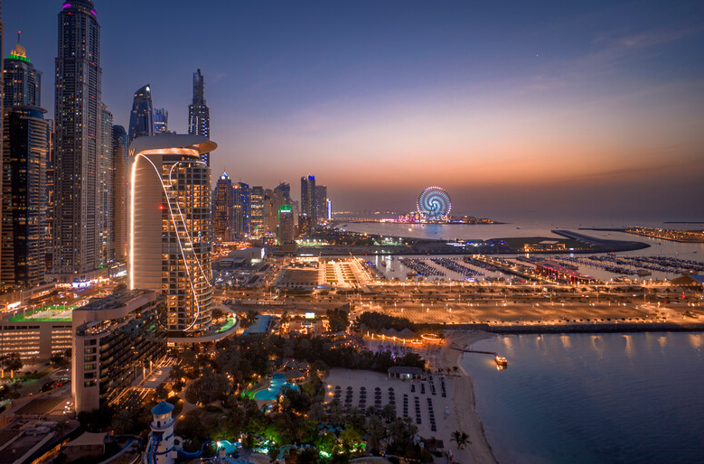 Dubai Skyline, dubai Eye, Asians UK, Ethnic Marketing, engagement